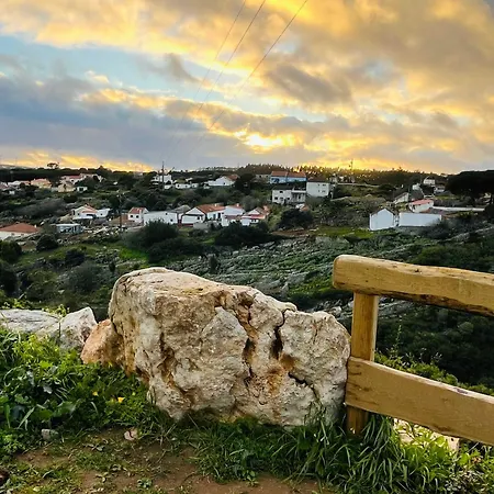 בית נופש Charming Rustic Wine Cellar House In With Fireplace *