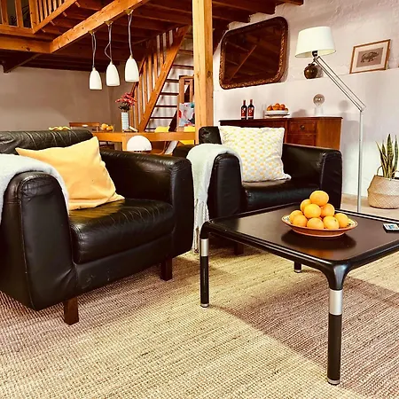 Casa vacanze Charming Rustic Wine Cellar House In With Fireplace *