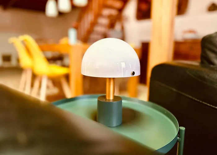 Charming Rustic Wine Cellar House In With Fireplace Hébergement de vacances